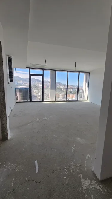 Fotografie Byt na prodej Lake View Residence, Rruga Kristo Luarasi, Tiranë