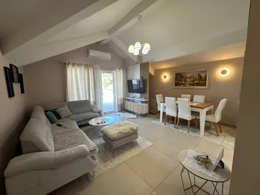Foto e Apartment me qera Kinostudio, Rruga Xhanfize Keko, Tiranë