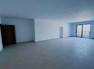 Foto e Apartment në shitje 5 Maji, Rruga 5 Maji, Tiranë