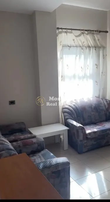 Foto von vila zur miete Ali Demi Tregu Elektrik, Rruga Bajram Allaraj, Tirane