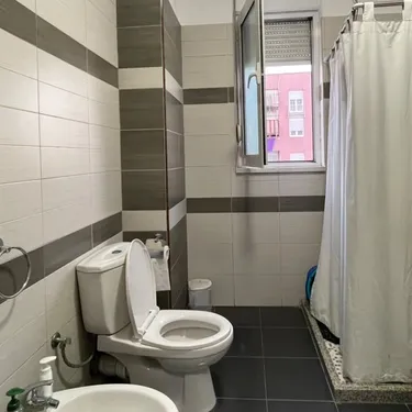 Foto von Wohnung zur miete 21 Dhjetori, Tiranë